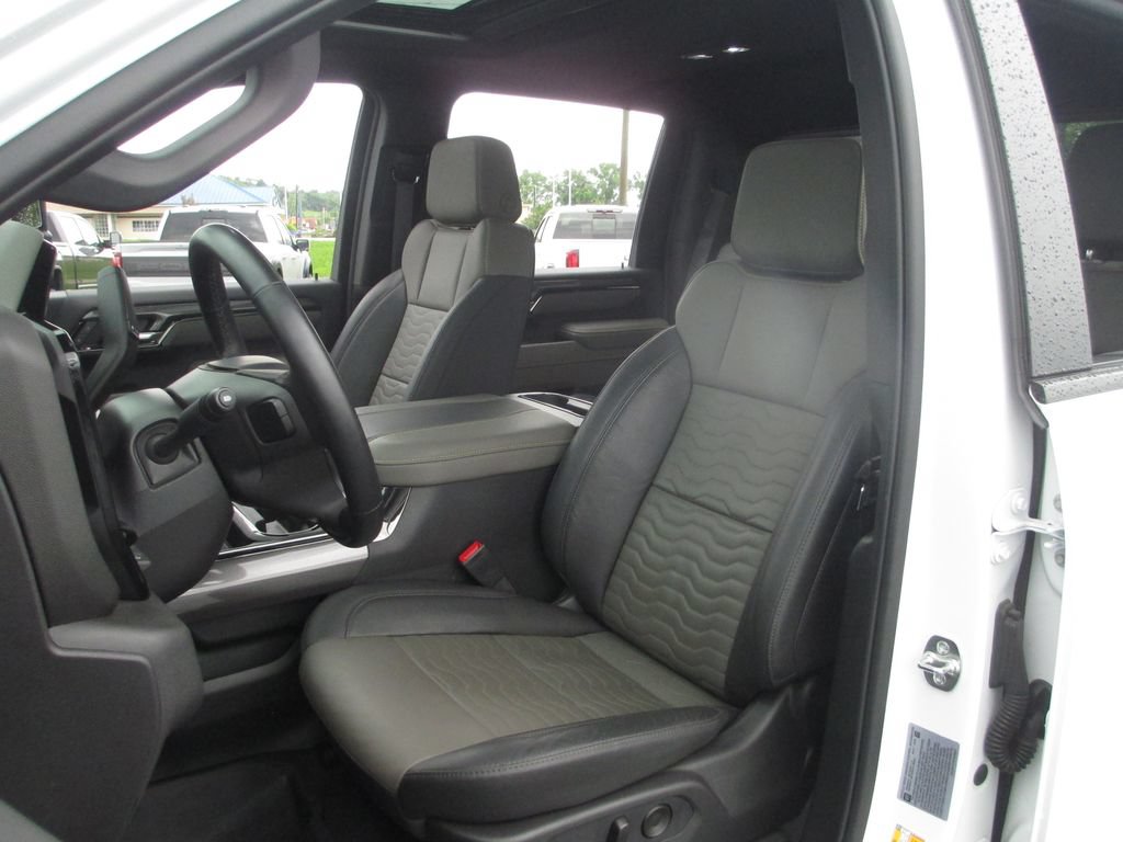 Certified 2026 Chevrolet Silverado 2500 ZR2 AWD/4WD image 25