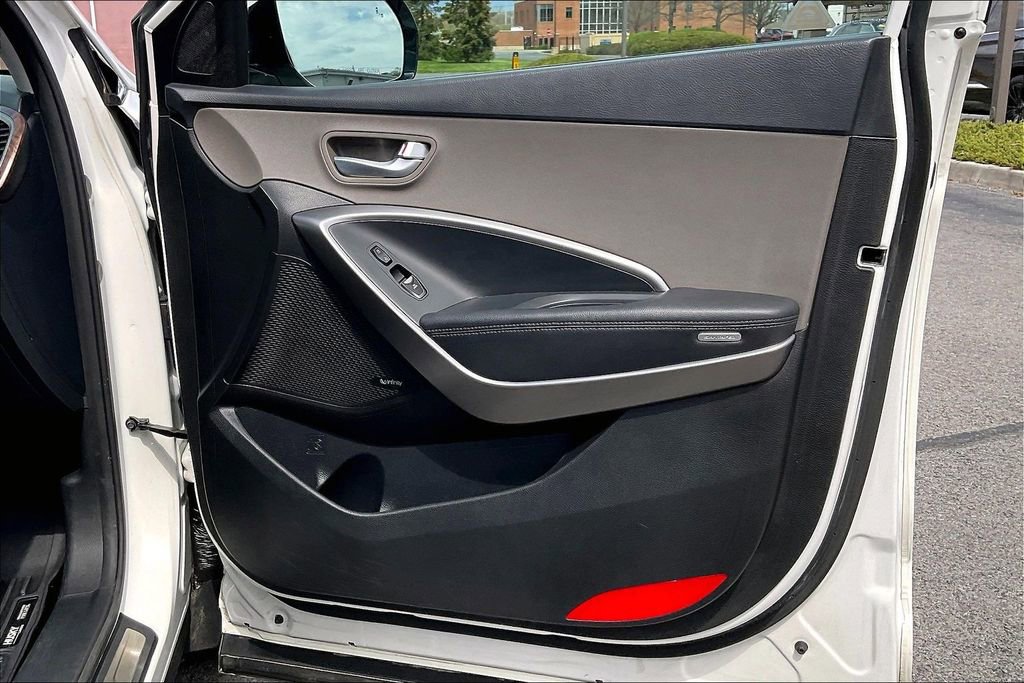 Used 2019 Hyundai Santa Fe XL image 23