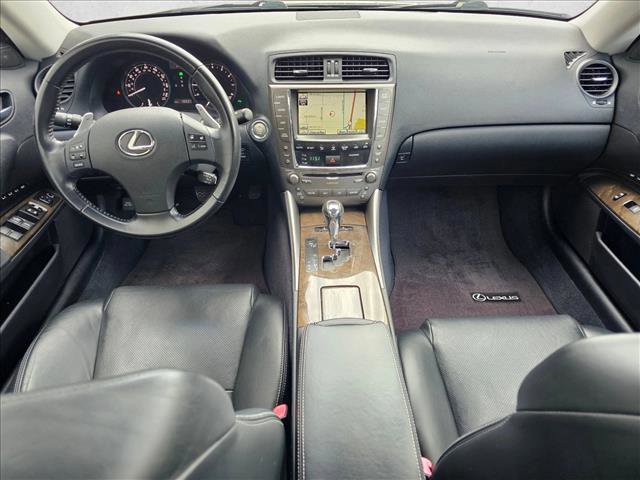 Used 2010 Lexus IS 250C RWD image 16