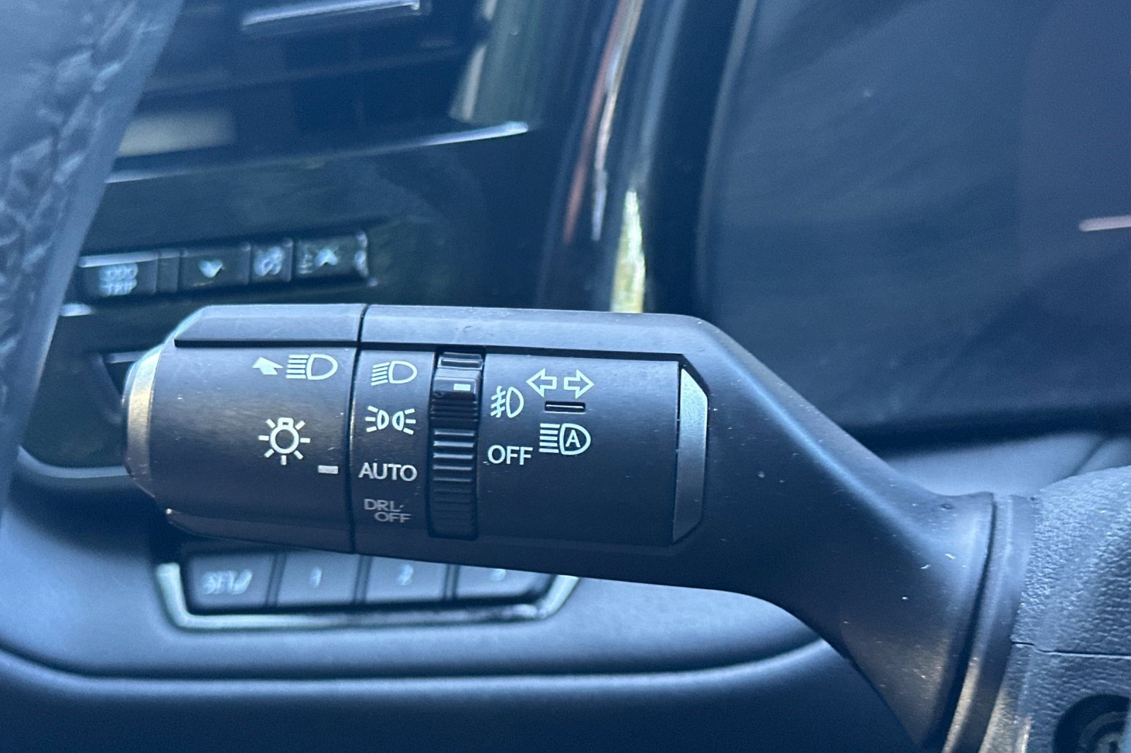 Certified 2025 Lexus TX 500h AWD w/ Technology Package image 34