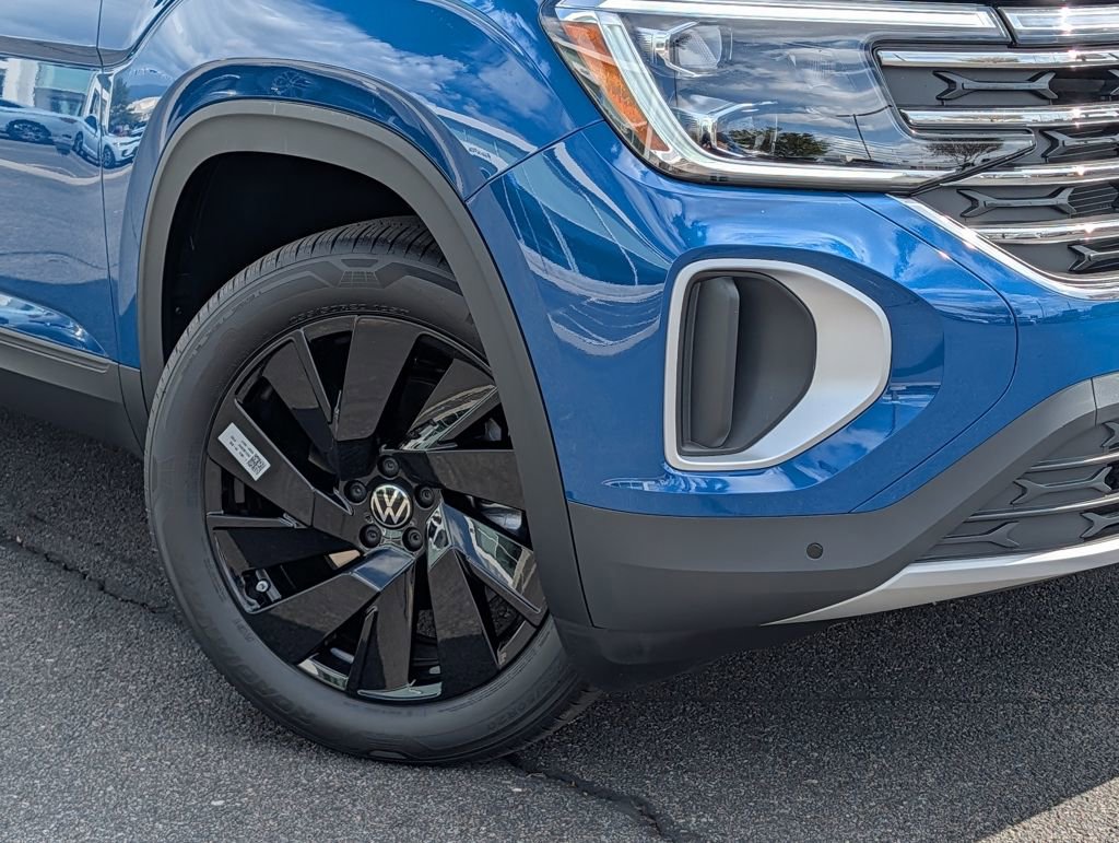 New 2026 Volkswagen Atlas SE image 2