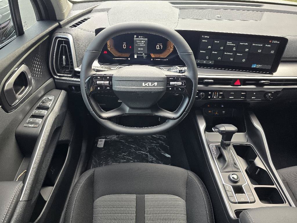 New 2026 Kia Sorento LX FWD image 6