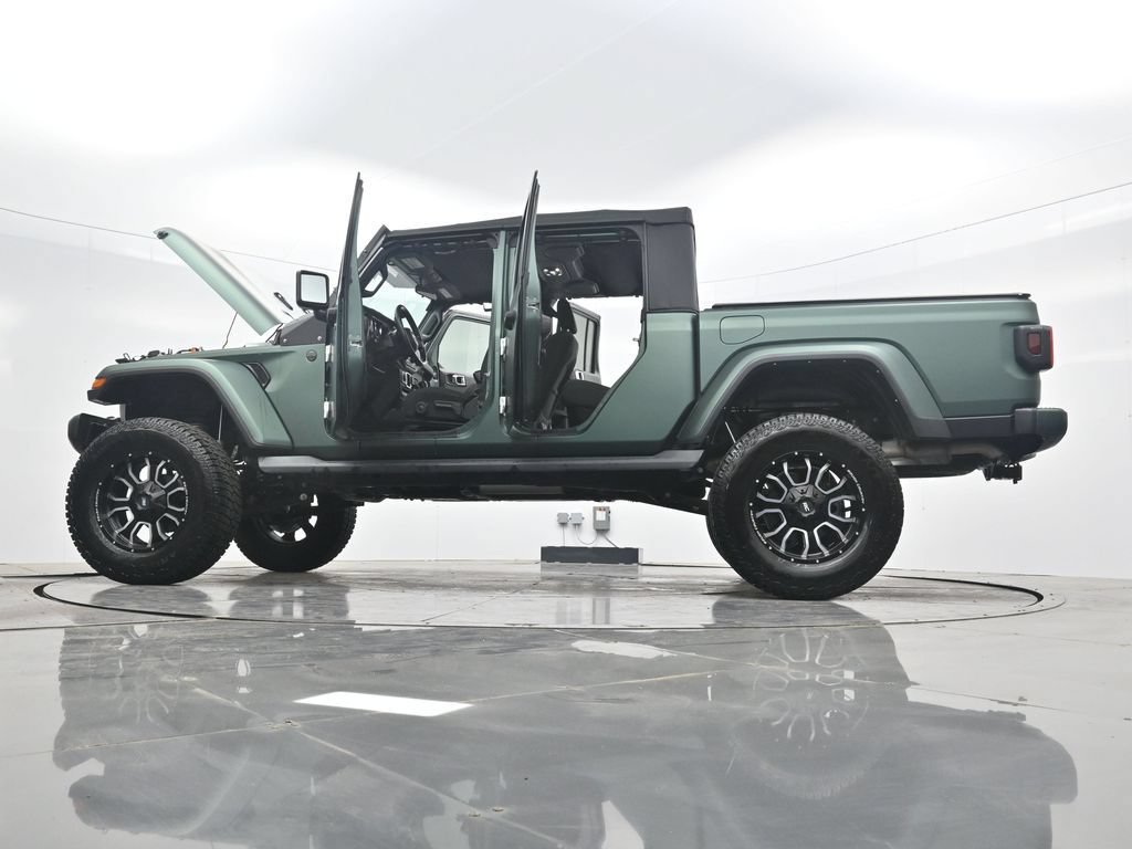 Used 2023 Jeep Gladiator Sport AWD/4WD image 43