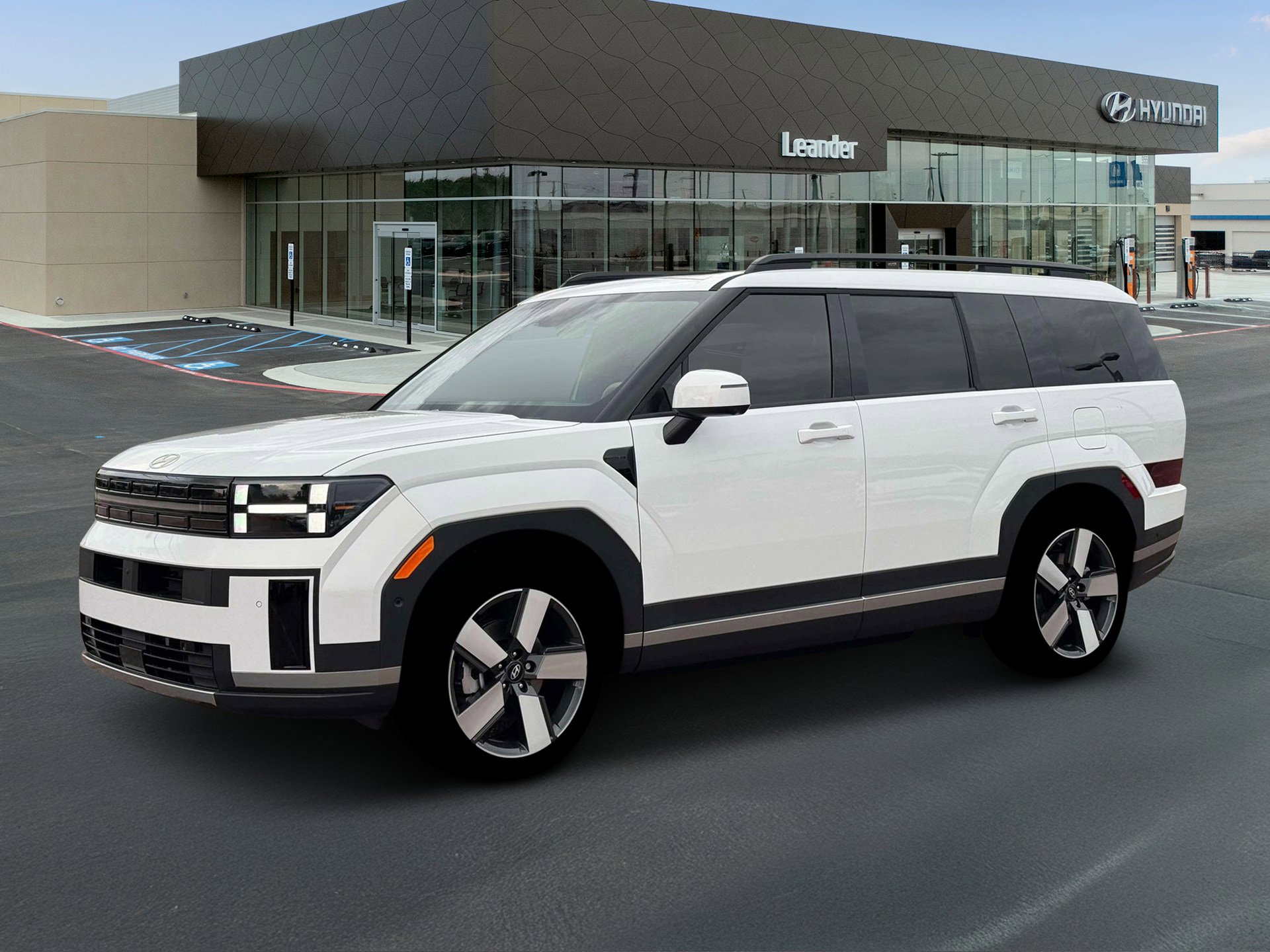 New 2026 Hyundai Santa Fe Limited FWD image 2