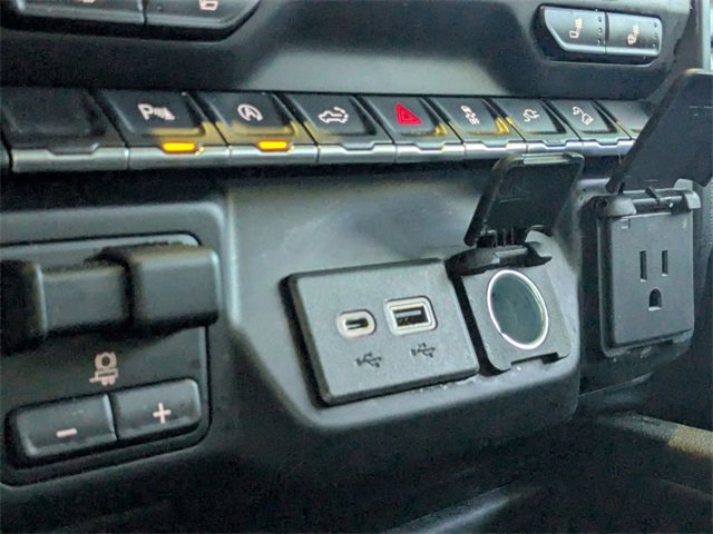 Used 2021 Chevrolet Silverado 1500 LT Trail Boss w/ Convenience Package II image 21