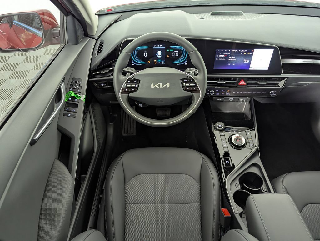 New 2025 Kia Niro EX w/ EX Cold Weather Package FWD image 14