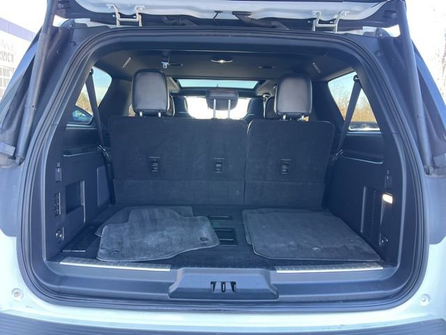 Used 2024 Lincoln Navigator L Reserve image 11