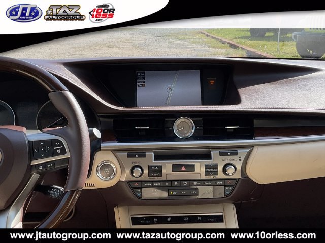 Used 2017 Lexus ES 350 w/ Luxury Package FWD image 17