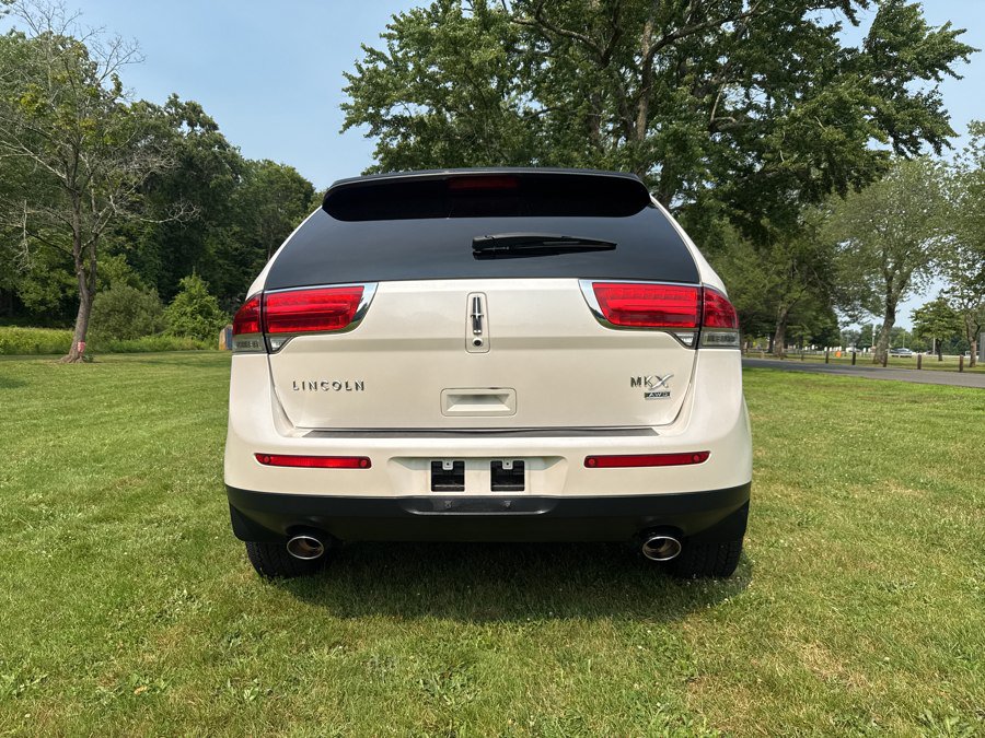 Used 2012 Lincoln MKX AWD image 26