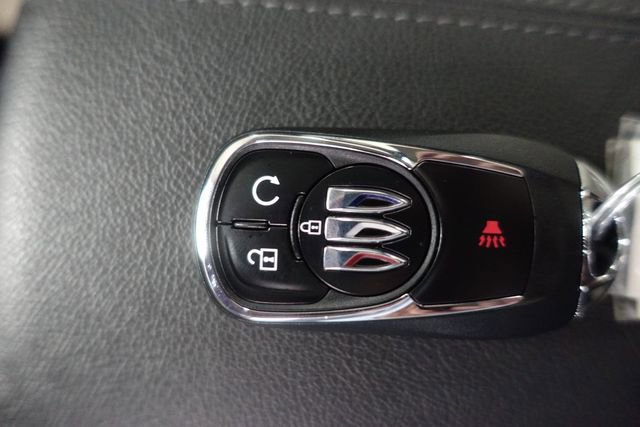 Used 2021 Buick Encore GX Preferred w/ Cold Weather Comfort Package FWD image 16