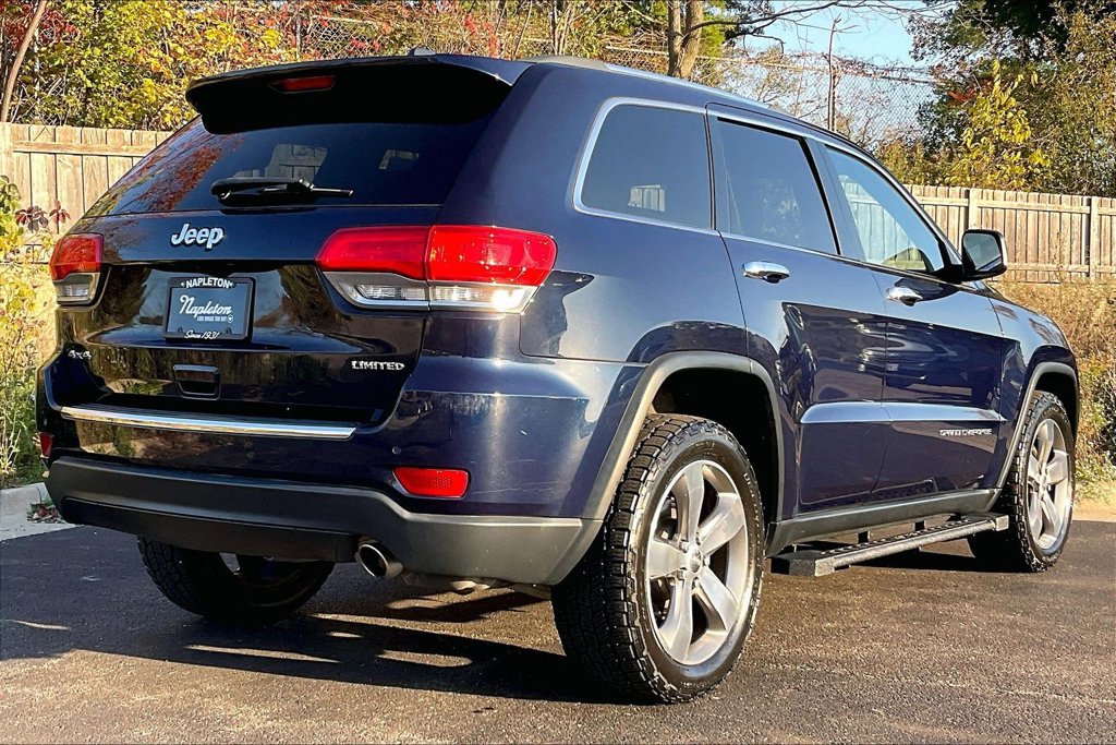Used 2015 Jeep Grand Cherokee Limited w/ Luxury Group II AWD/4WD image 13