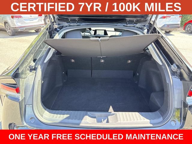 Used 2025 Toyota Prius LE FWD image 12