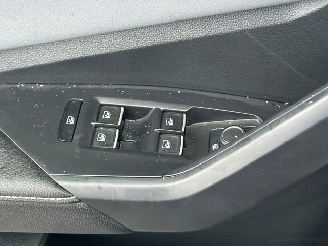 Certified 2025 Volkswagen Jetta SE image 17