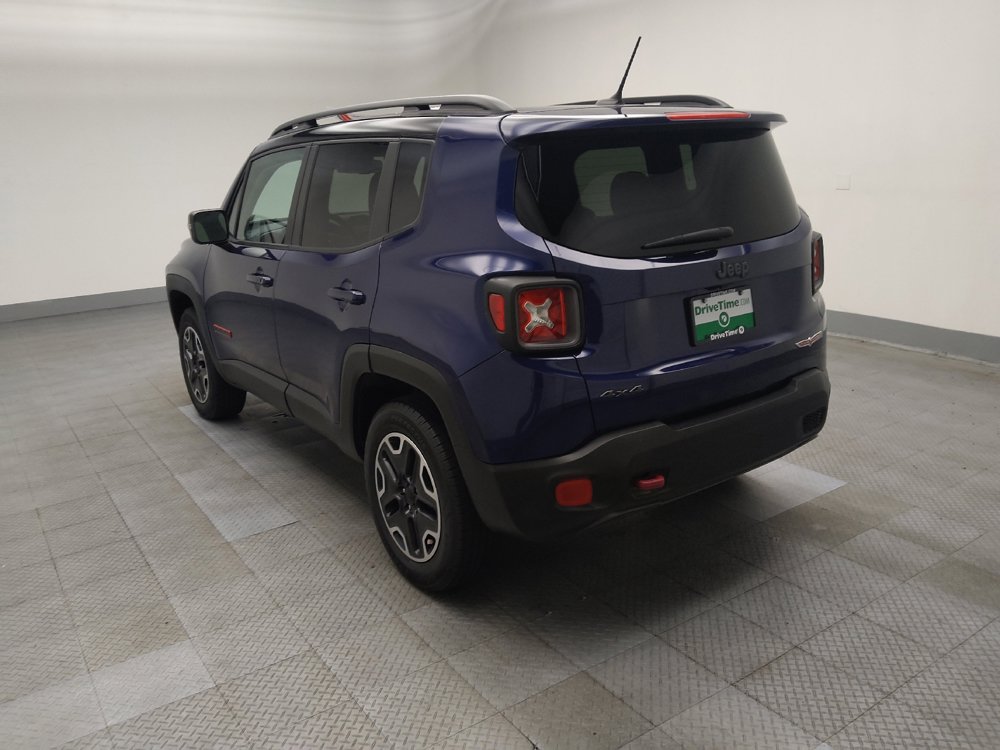 Used 2017 Jeep Renegade Trailhawk w/ Premium Trailhawk Package AWD/4WD image 5