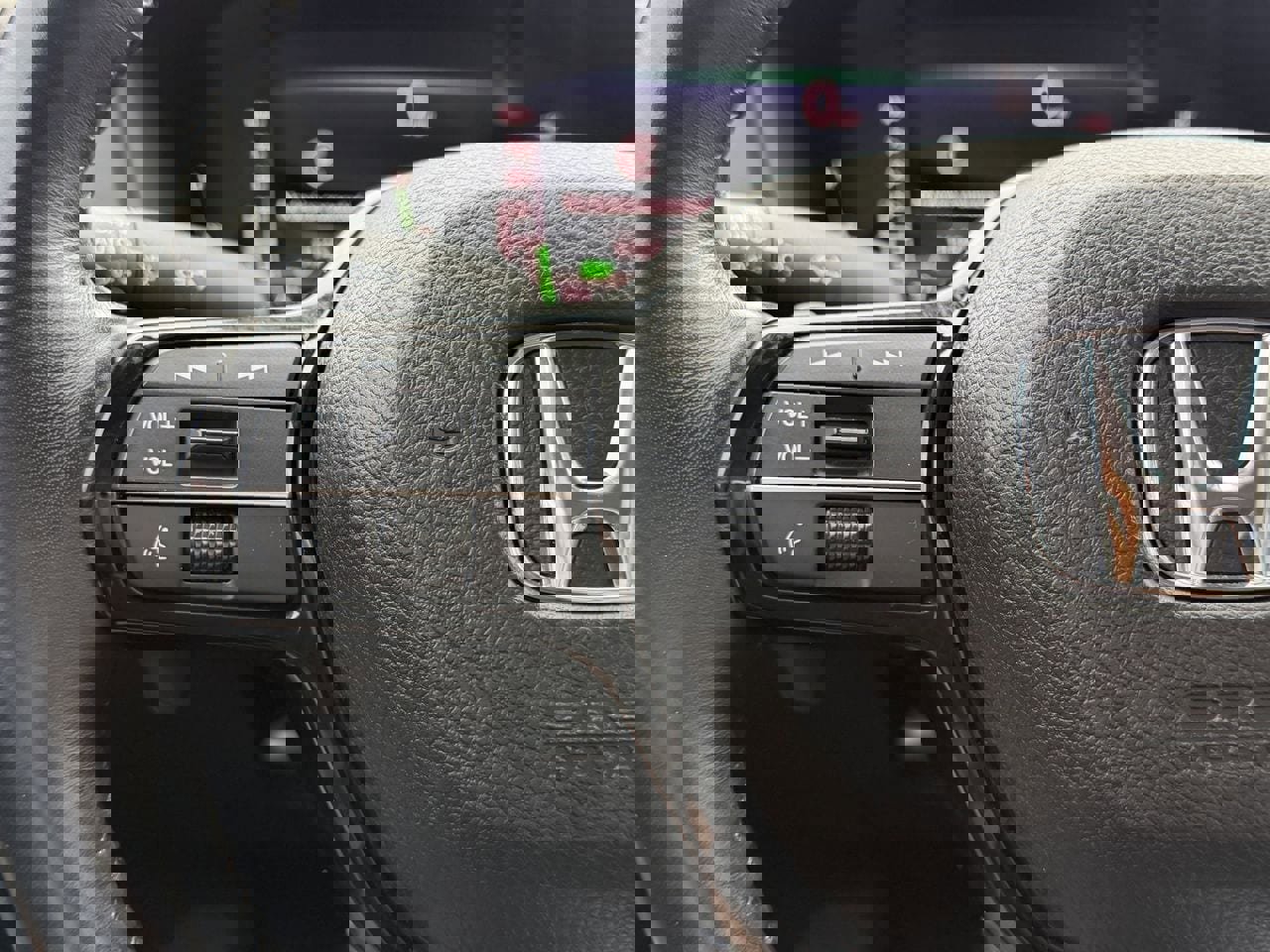 Used 2023 Honda Accord Touring image 15