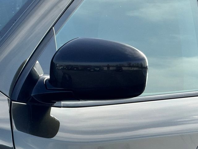 Used 2015 Nissan Pathfinder S image 6