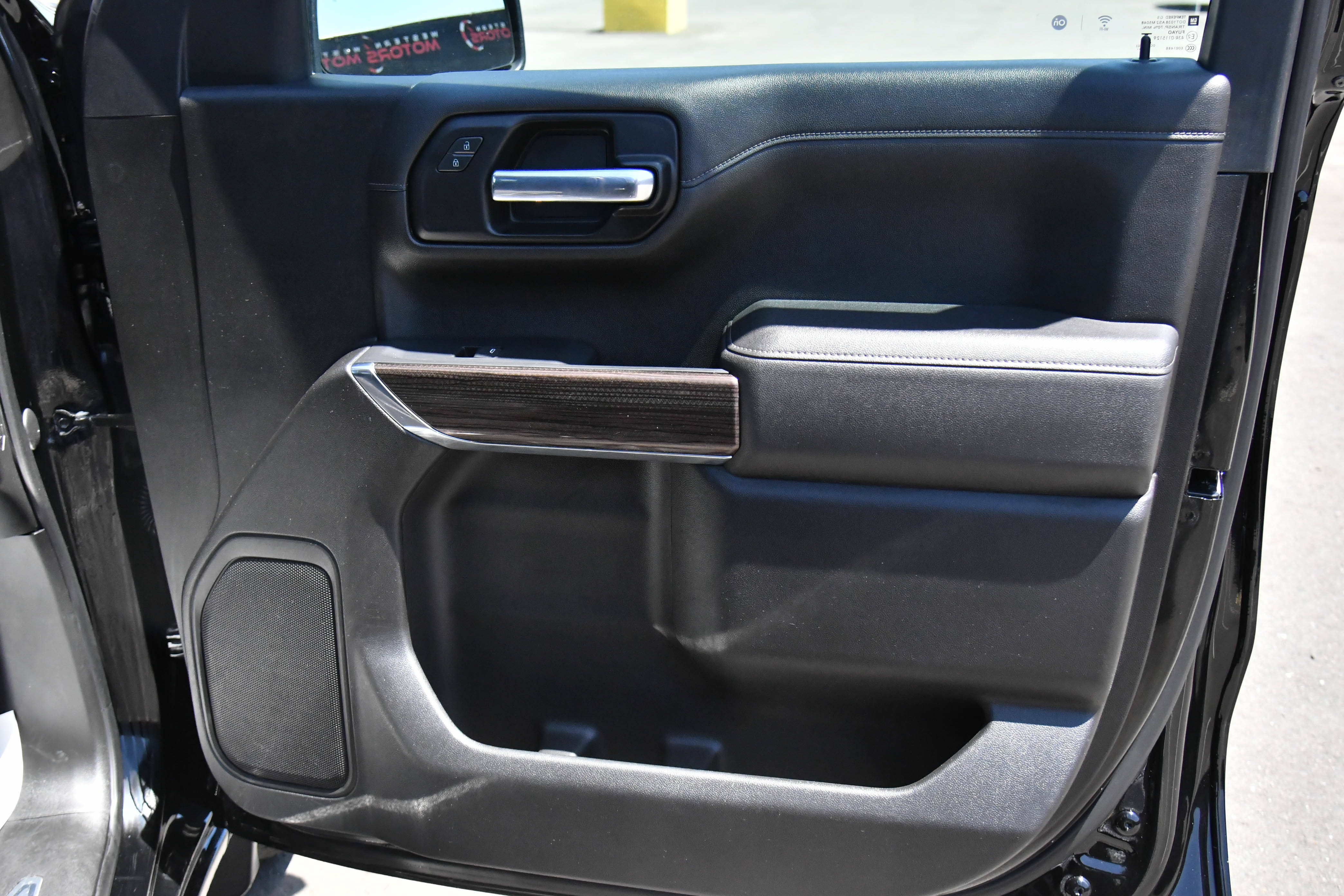Used 2022 Chevrolet Silverado 1500 LT RWD image 42