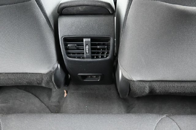 Used 2023 Toyota Corolla Cross LE FWD image 35