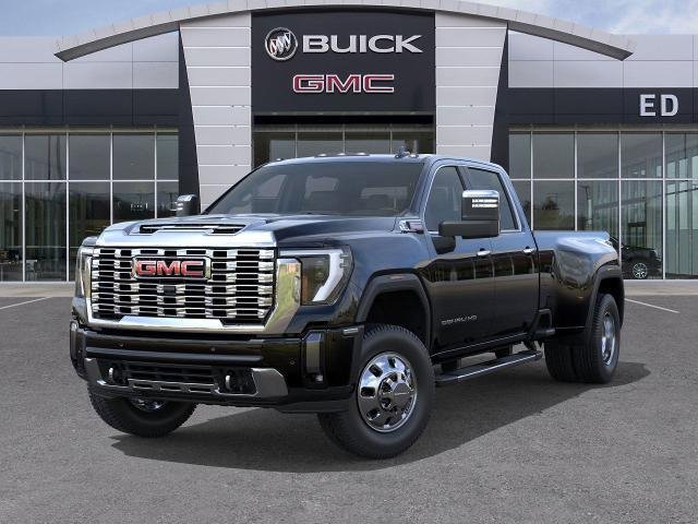 New 2026 GMC Sierra 3500 Denali w/ Technology Package image 6