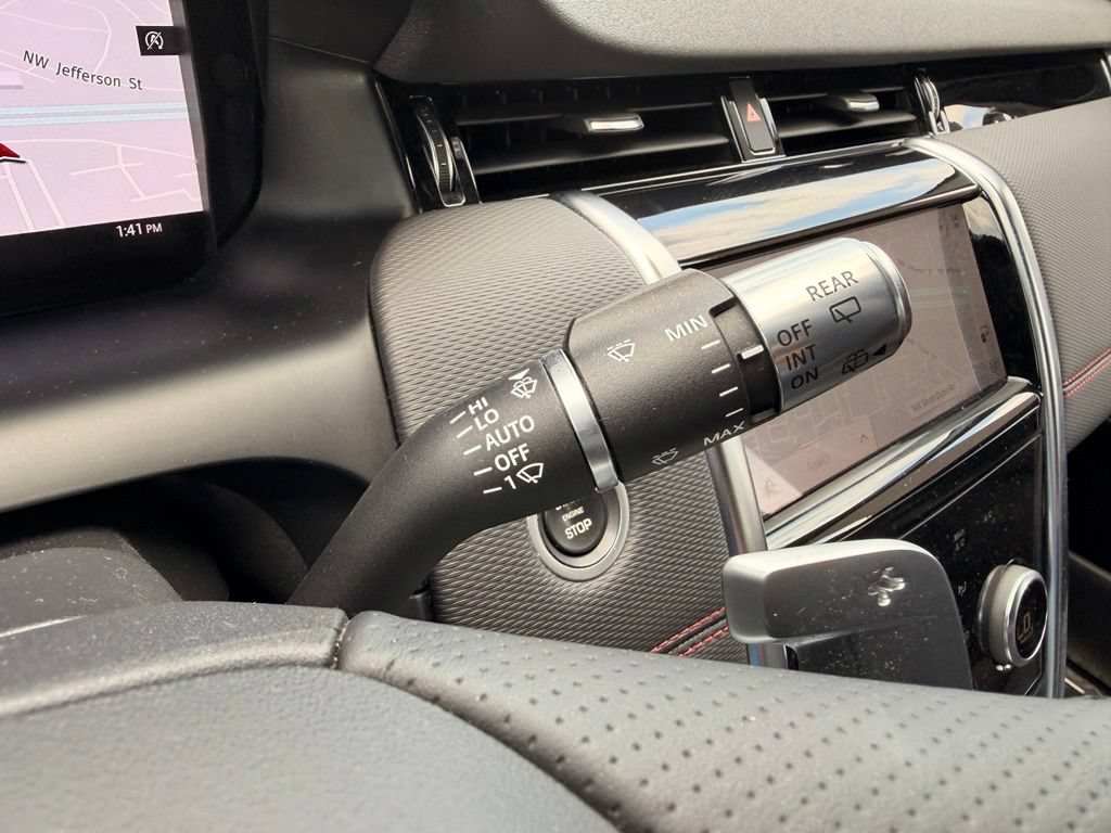 Used 2021 Land Rover Discovery Sport SE R-Dynamic AWD/4WD image 20