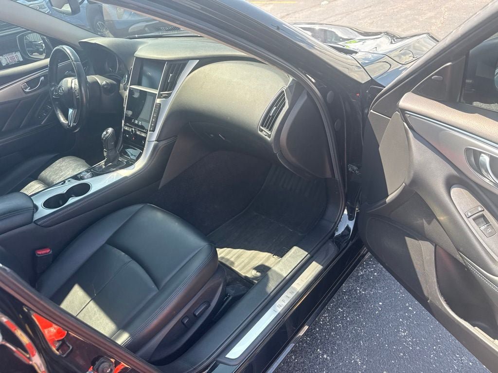 Used 2021 INFINITI Q50 Luxe w/ Cargo Package AWD/4WD image 24