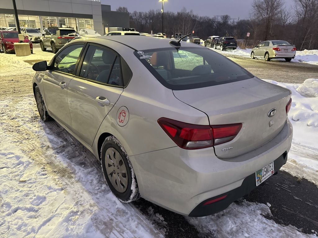 Used 2018 Kia Rio S image 4