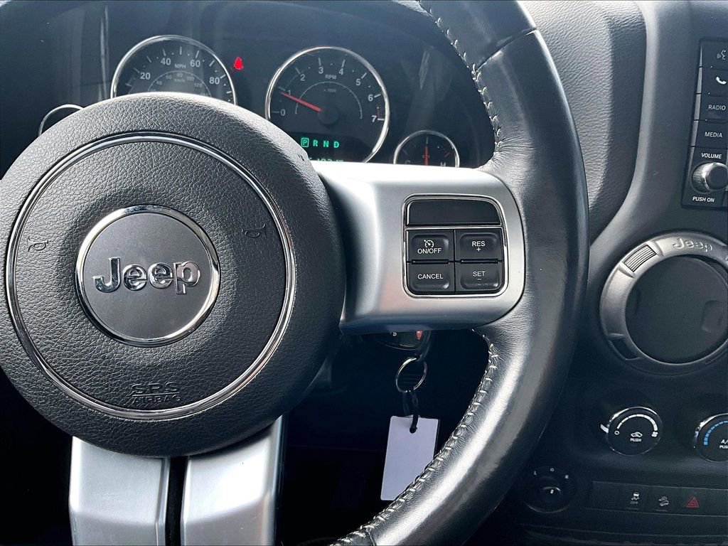 Used 2018 Jeep Wrangler Sport image 17