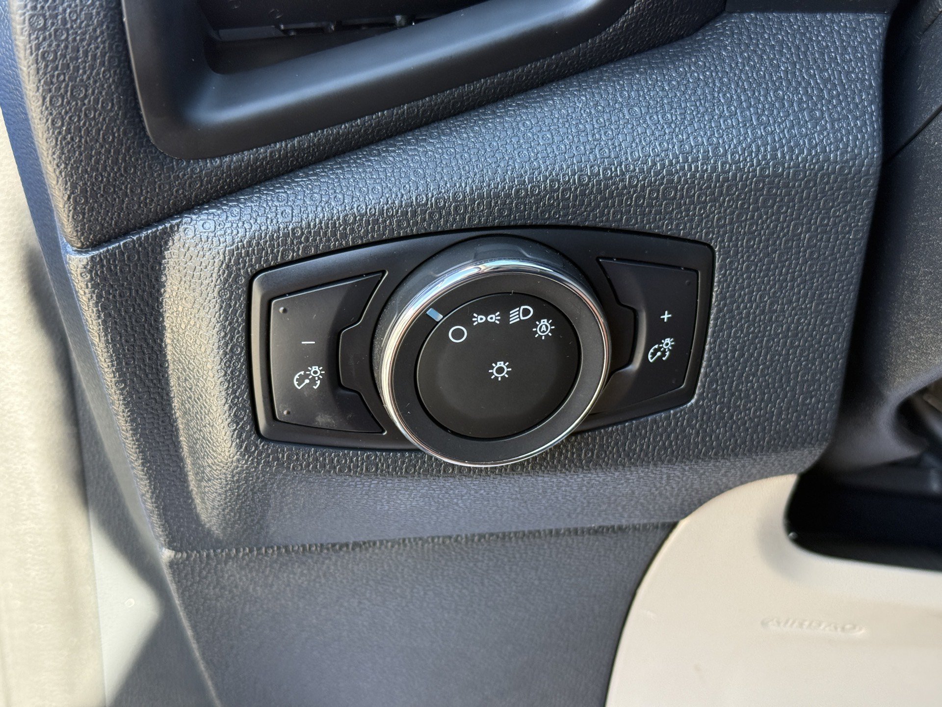 Used 2021 Ford EcoSport S AWD/4WD image 34