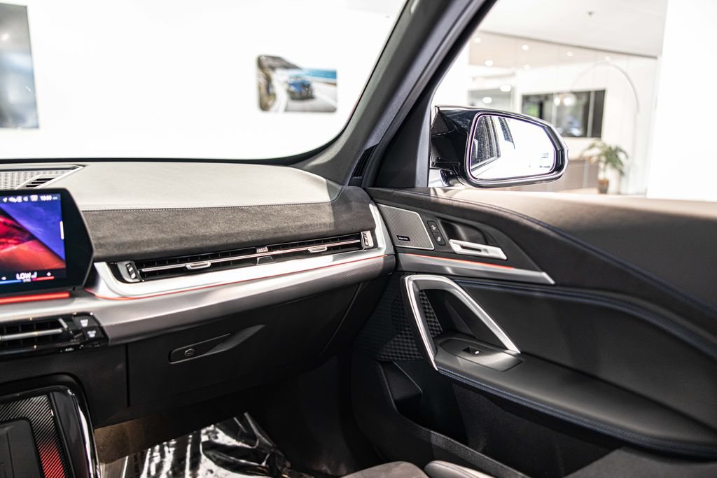 Used 2026 BMW X1 M35i AWD/4WD image 37