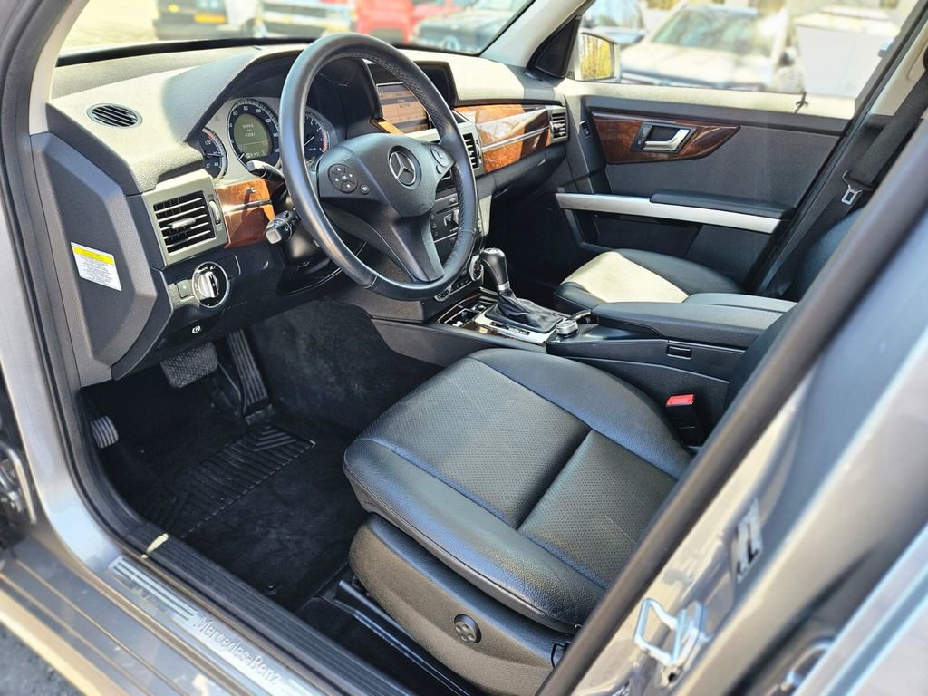 Used 2012 Mercedes-Benz GLK 350 4MATIC image 17