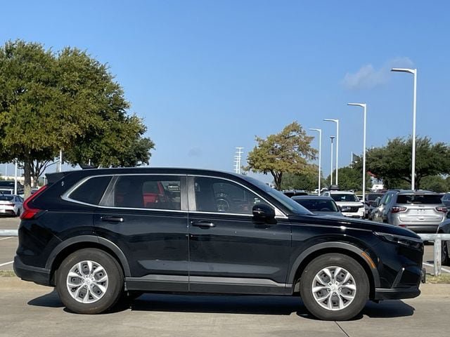 Used 2026 Honda CR-V LX image 3