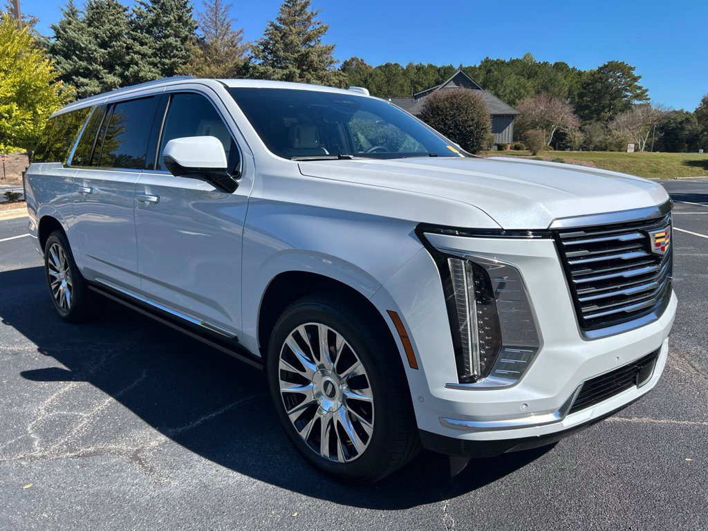 Used 2026 Cadillac Escalade ESV Platinum Luxury w/ LPO, Floor Liner Package AWD/4WD image 25