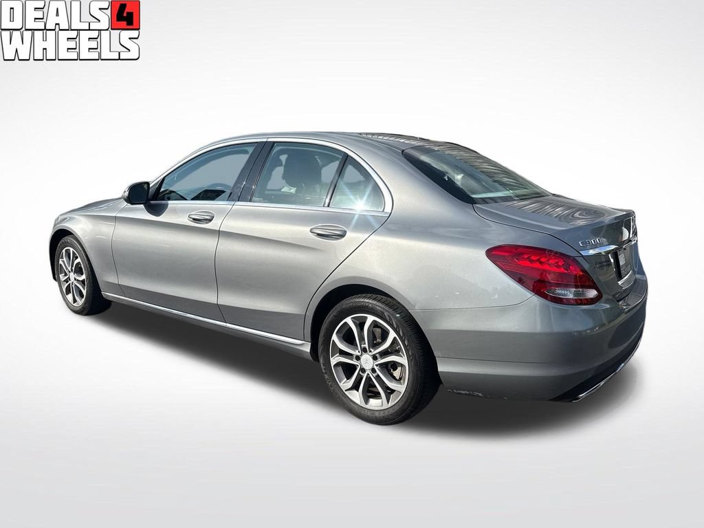 Used 2015 Mercedes-Benz C 300 Sedan w/ Multimedia Package image 3