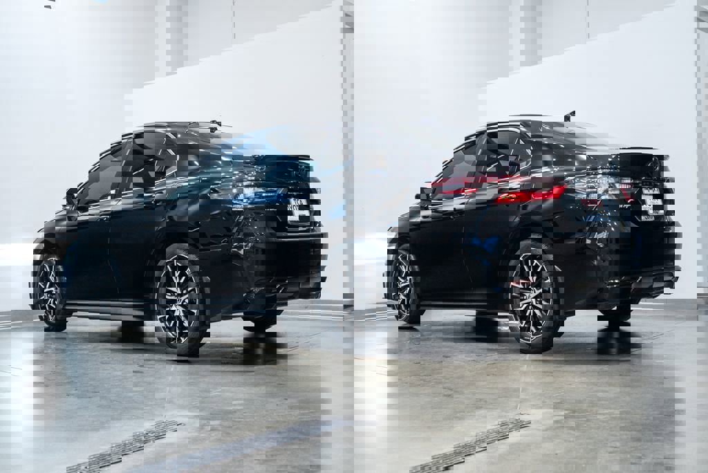 Certified 2023 Toyota Camry SE w/ Convenience Package image 7