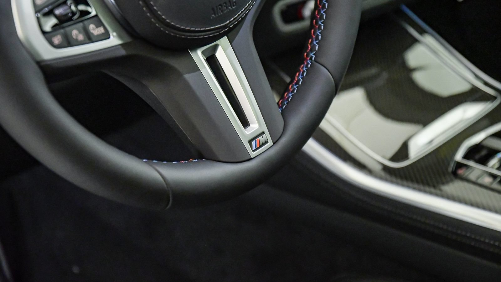 New 2026 BMW X5 M60i AWD/4WD image 24