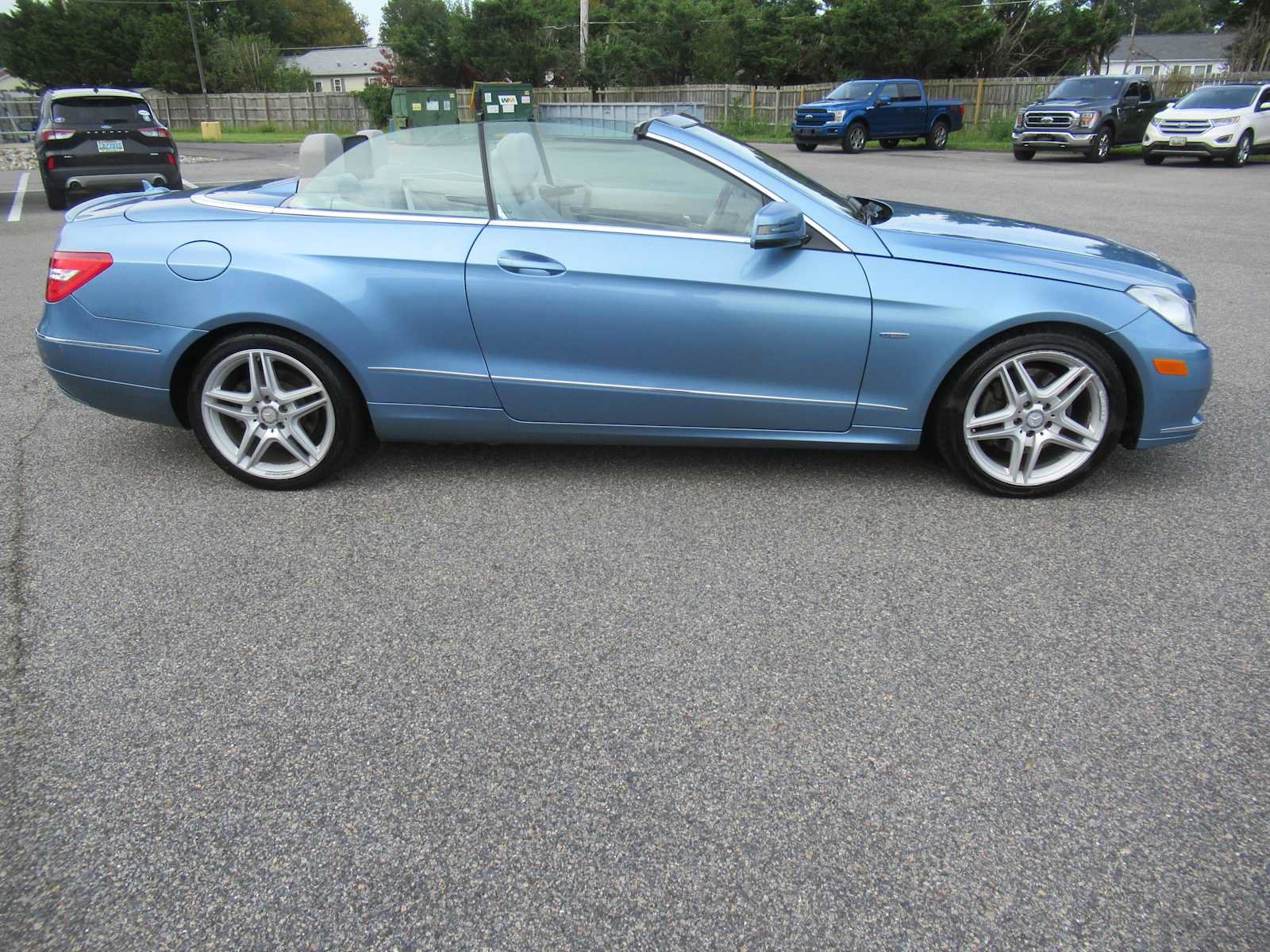 Used 2012 Mercedes-Benz E 350 Cabriolet image 4