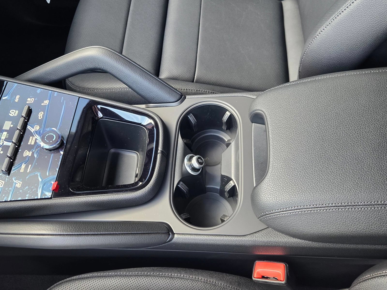 New 2026 Porsche Cayenne AWD/4WD image 24