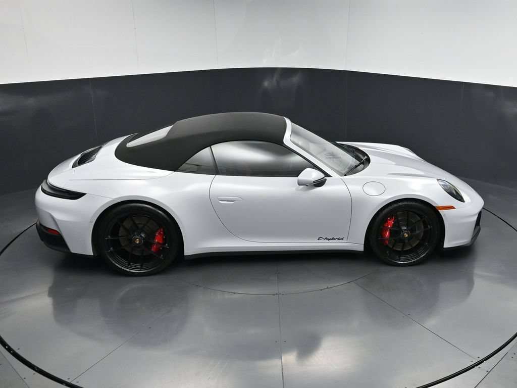 Used 2026 Porsche 911 Carrera GTS RWD image 19