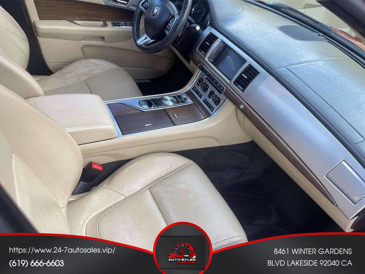 Used 2015 Jaguar XF Premium image 16