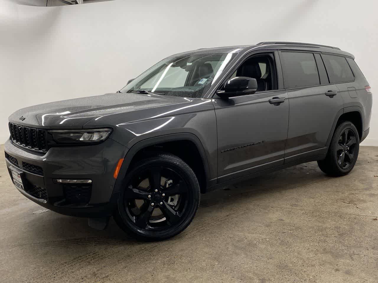 Used 2022 Jeep Grand Cherokee L Limited w/ Luxury Tech Group II