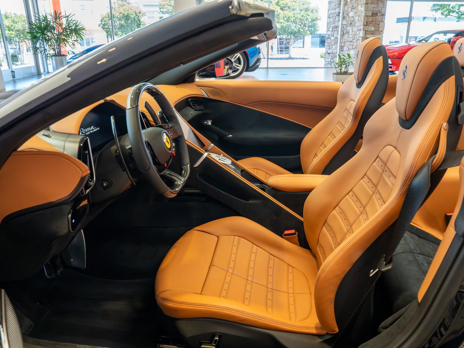 Used 2025 Ferrari Roma Spider RWD image 10