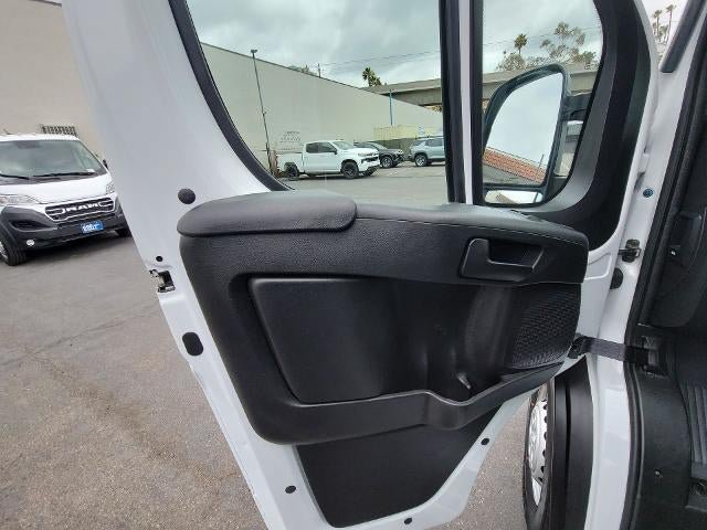 Used 2025 RAM ProMaster 2500 w/ U-Haul Equipment Group FWD image 20
