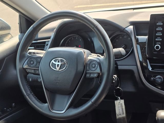 Used 2024 Toyota Camry SE FWD image 17
