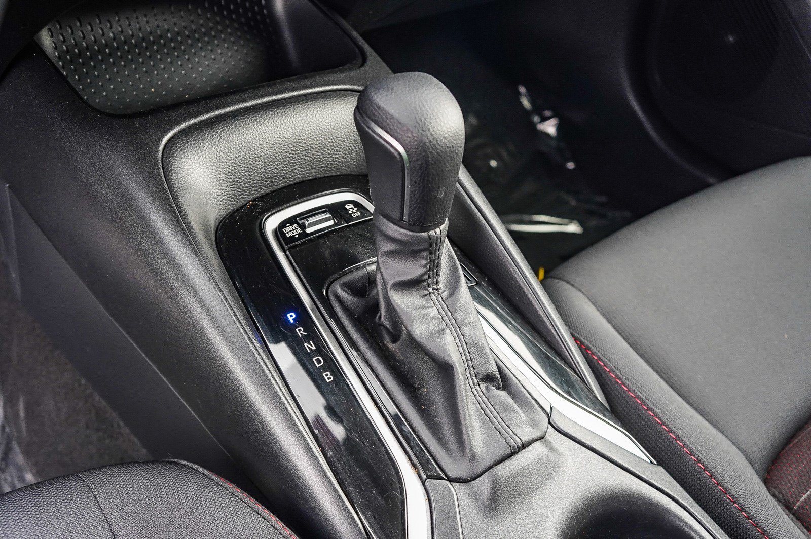Certified 2026 Toyota Corolla SE FWD image 22