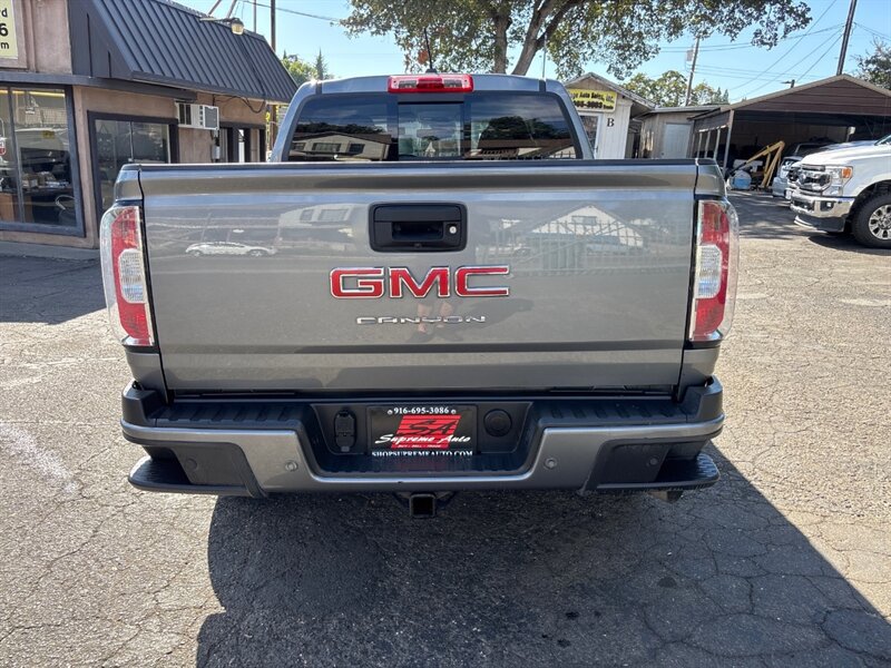 Used 2021 GMC Canyon Elevation w/ Driver Alert Package AWD/4WD image 10