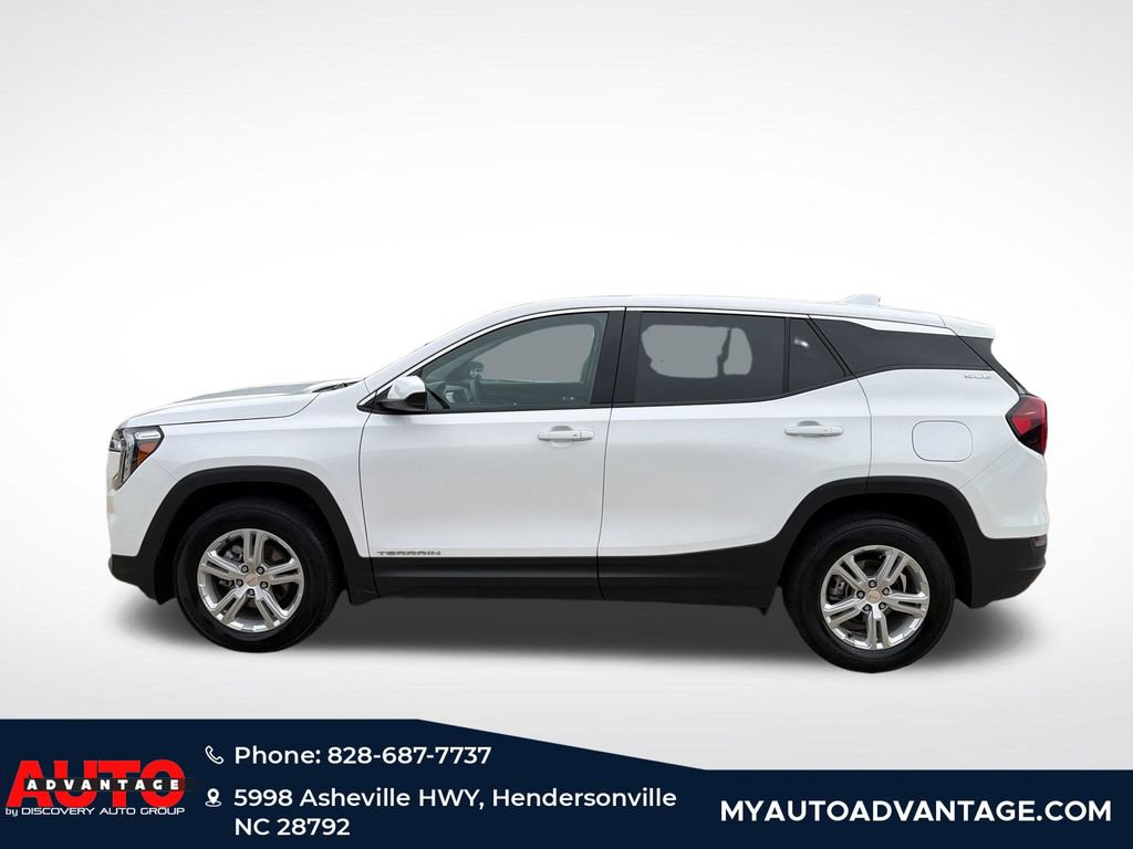 Used 2024 GMC Terrain SLE AWD/4WD image 7