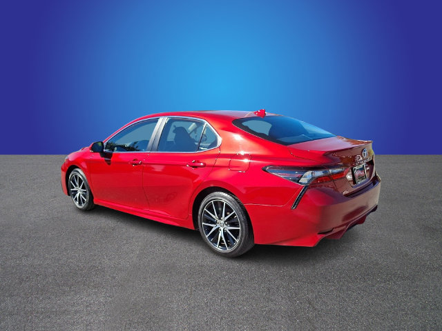 Used 2024 Toyota Camry SE FWD image 6