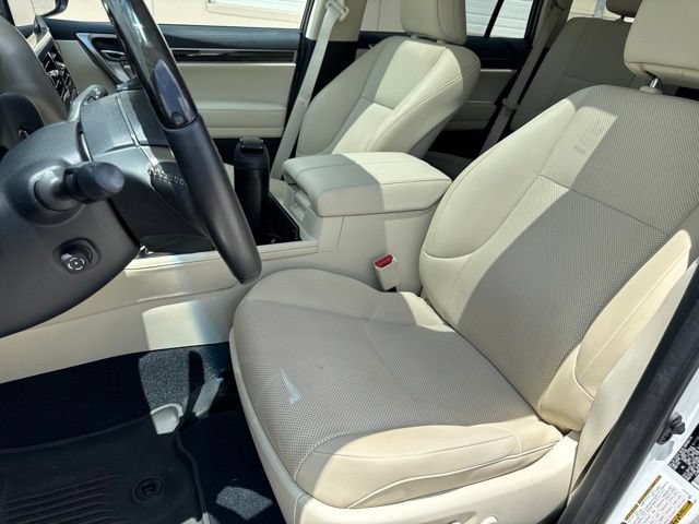Used 2023 Lexus GX 460 Premium AWD/4WD image 11