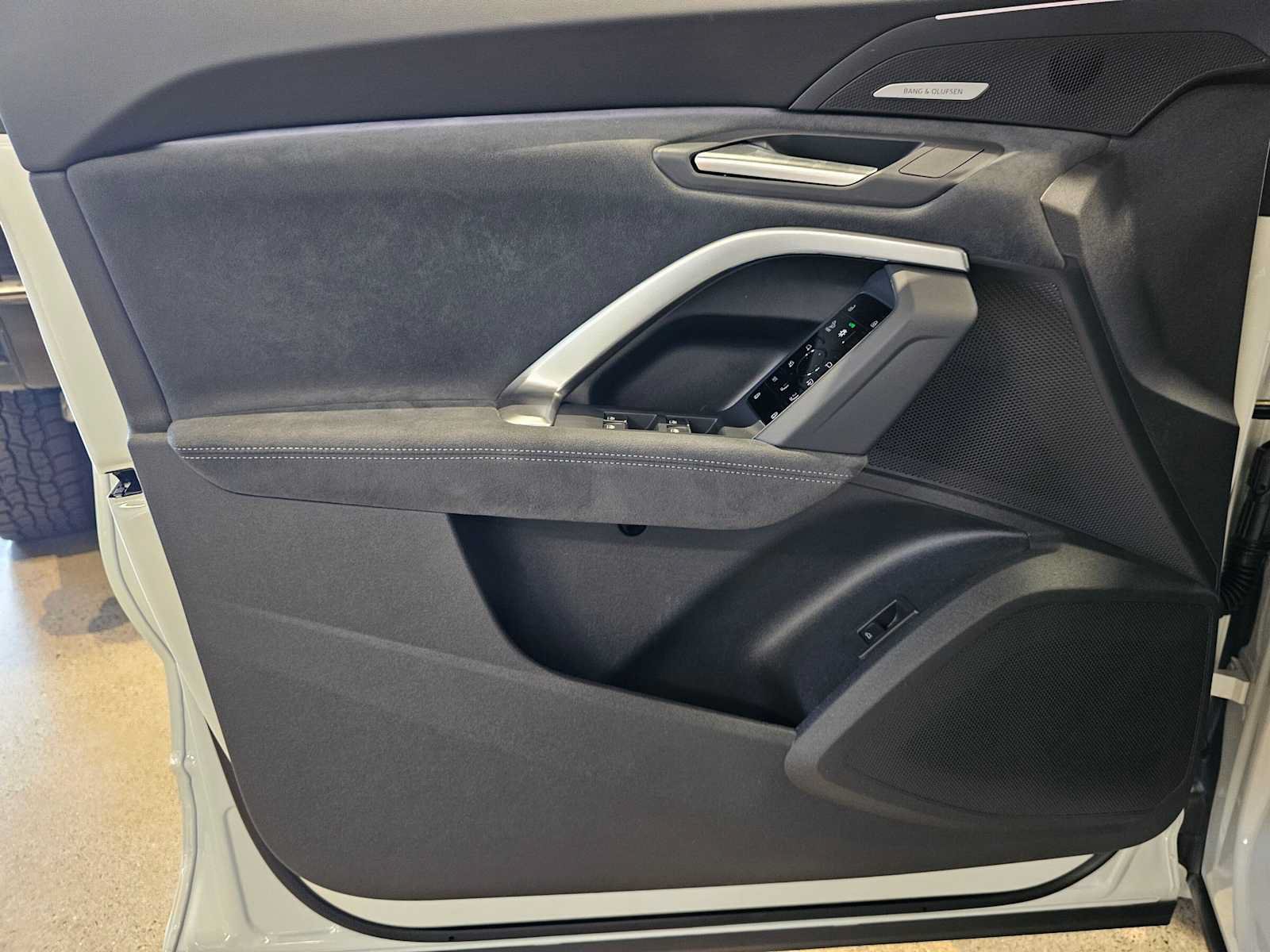 New 2026 Audi SQ5 Prestige AWD/4WD image 22