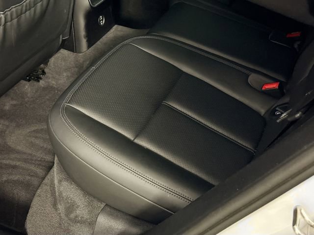 Used 2021 Porsche Macan S image 26